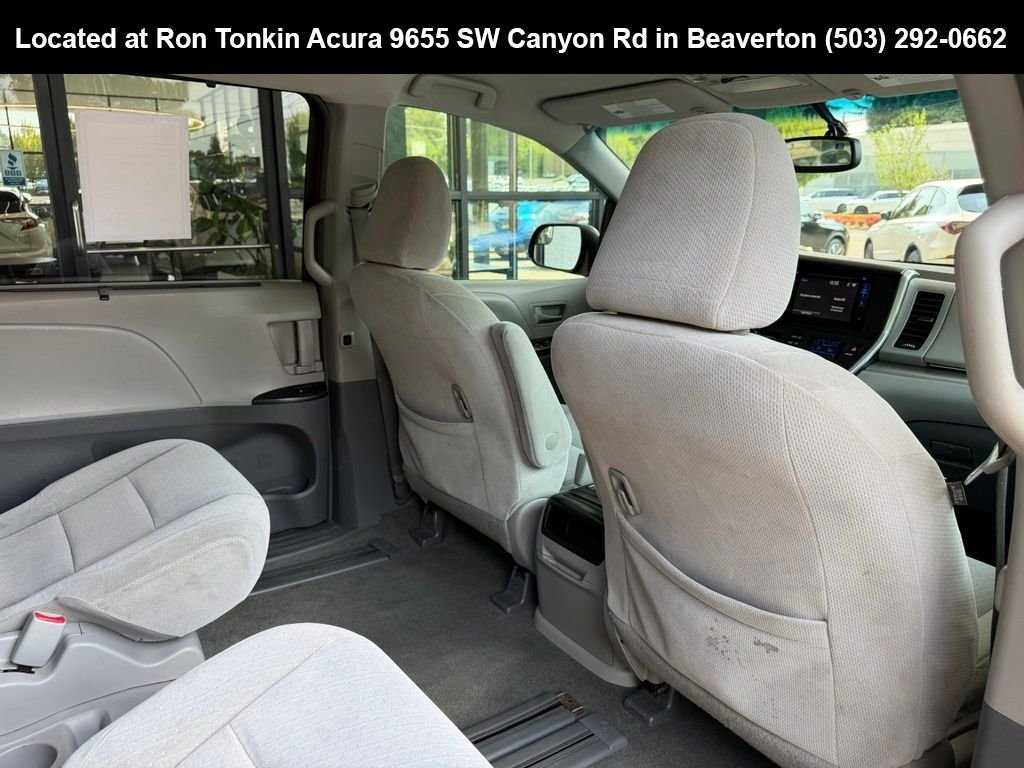 Used 2017 Salsa Red Pearl Toyota LE image 29
