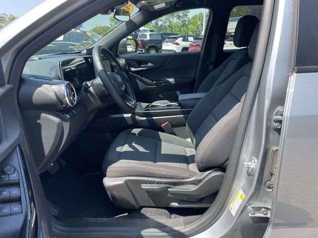 Used 2025 Gray Chevrolet LT image 13