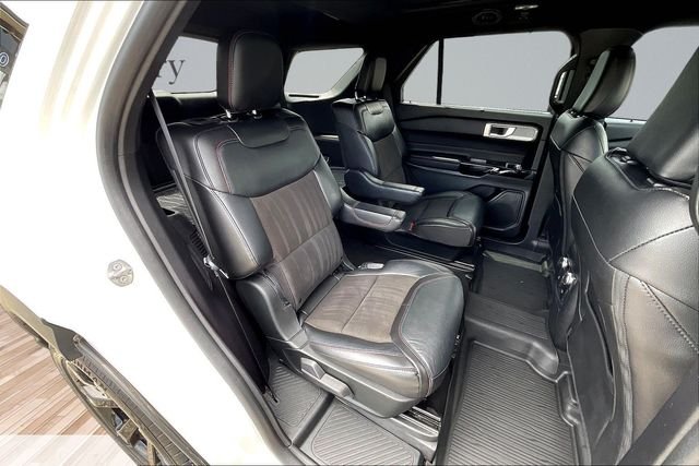 Used 2022 Star White Ford ST image 27