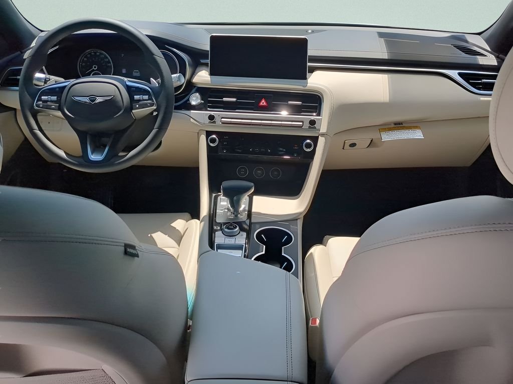 2026 GENESIS G70 Standard - Photo 11