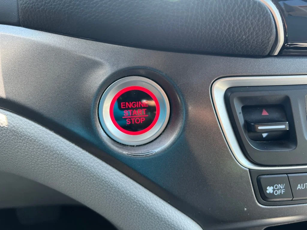 Used 2020 Gray Honda EX image 16