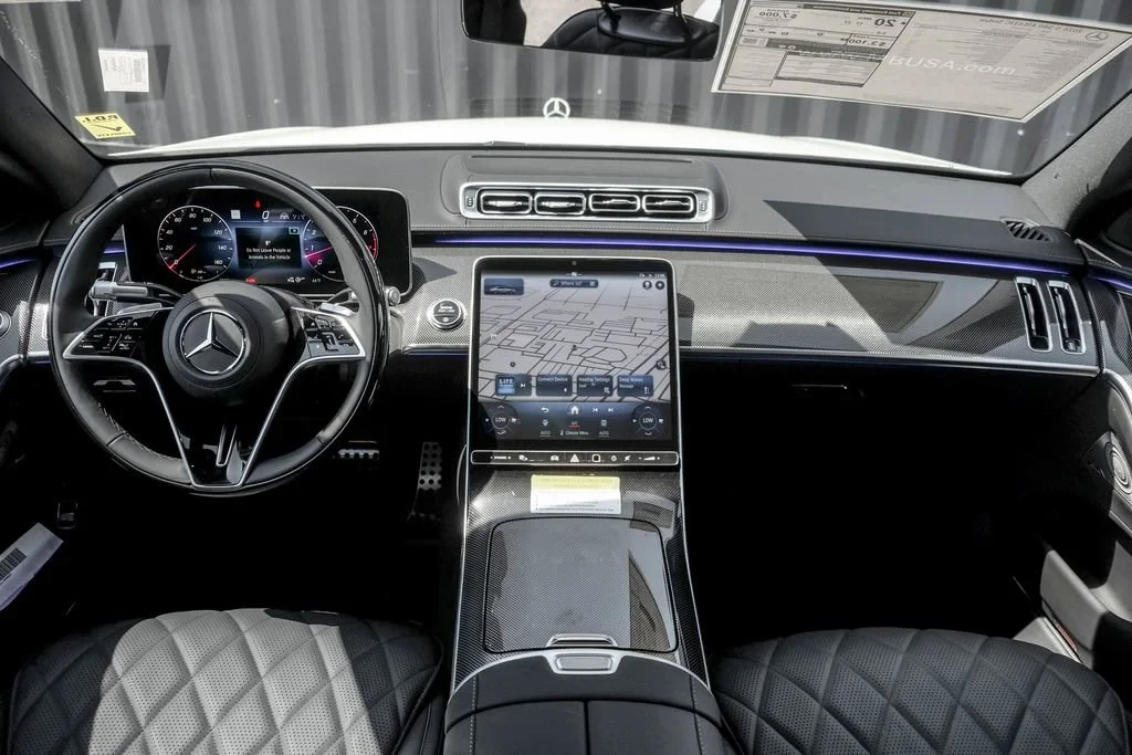 New 2026 MANUFAKTUR Moonlight White Metallic Mercedes-Benz S 580 image 57