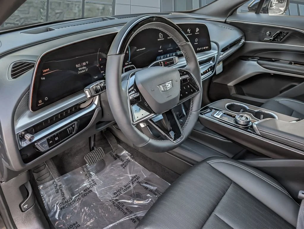 2026 Cadillac LYRIQ Premium Sport - Photo 8
