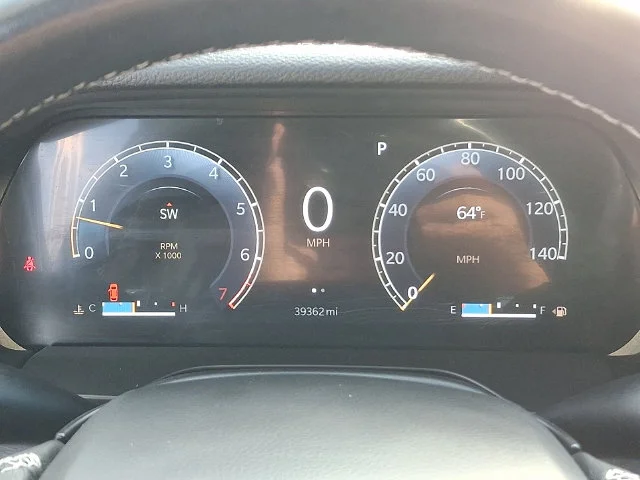 Used 2021 White Jeep Limited image 21