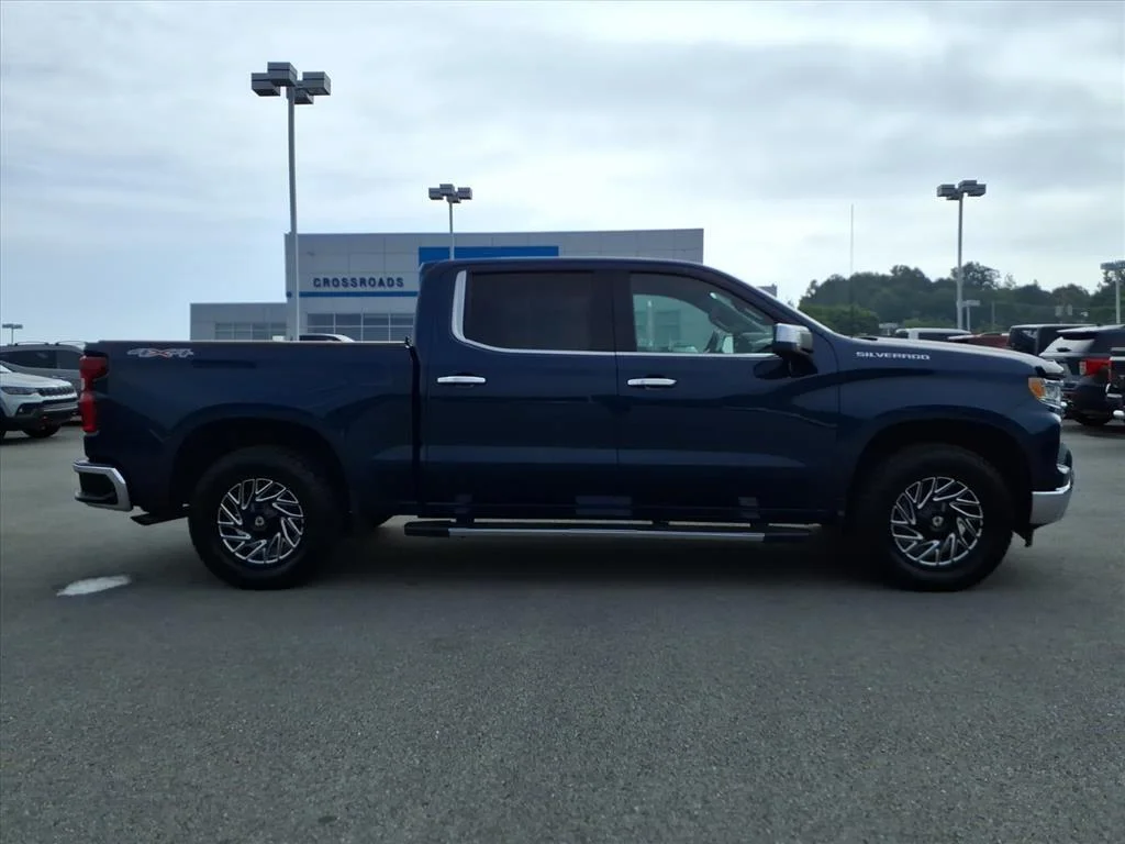 Used 2023 Northsky Blue Metallic Chevrolet LTZ image 7