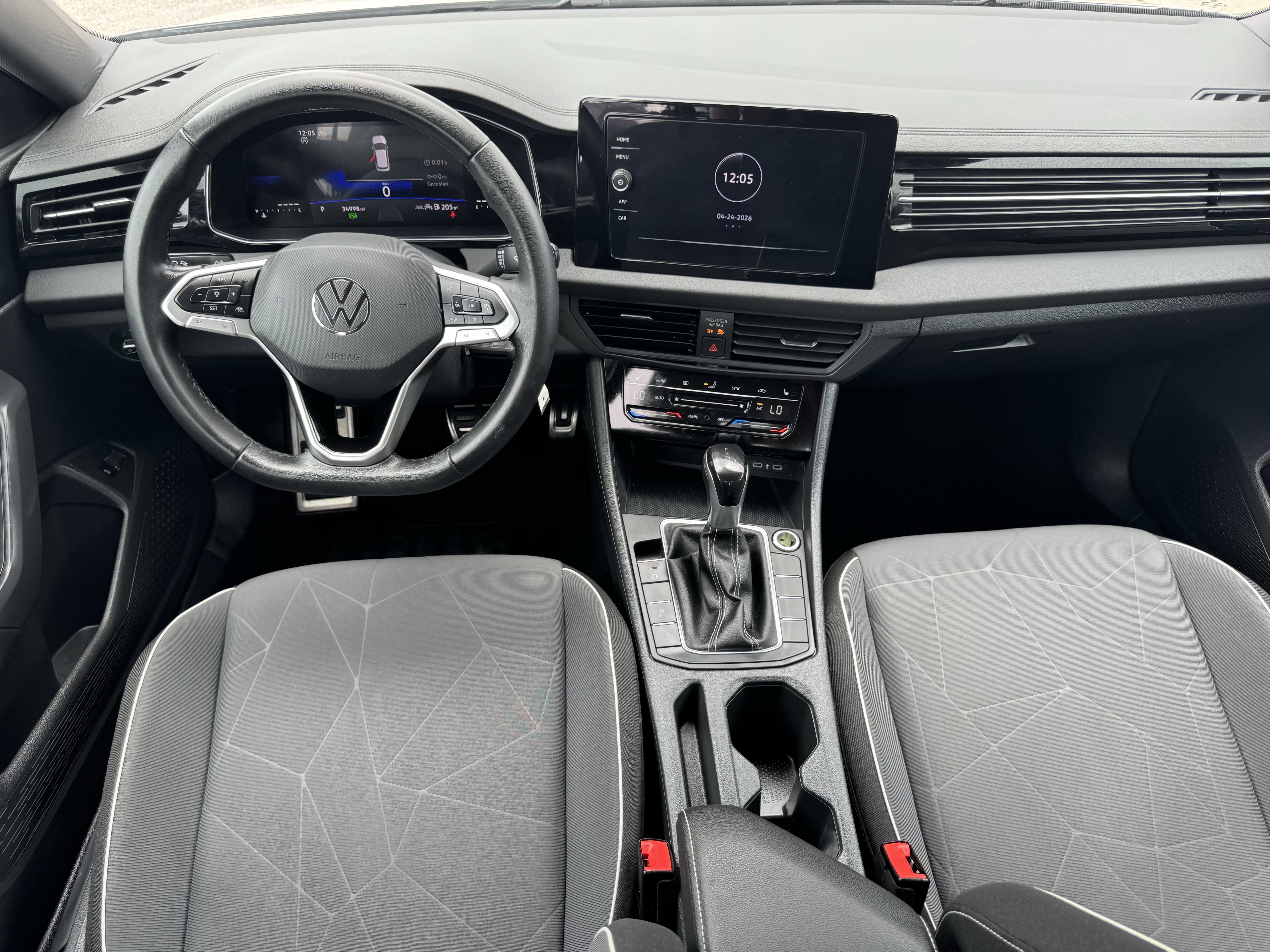 Used 2025 White Volkswagen Sport image 13