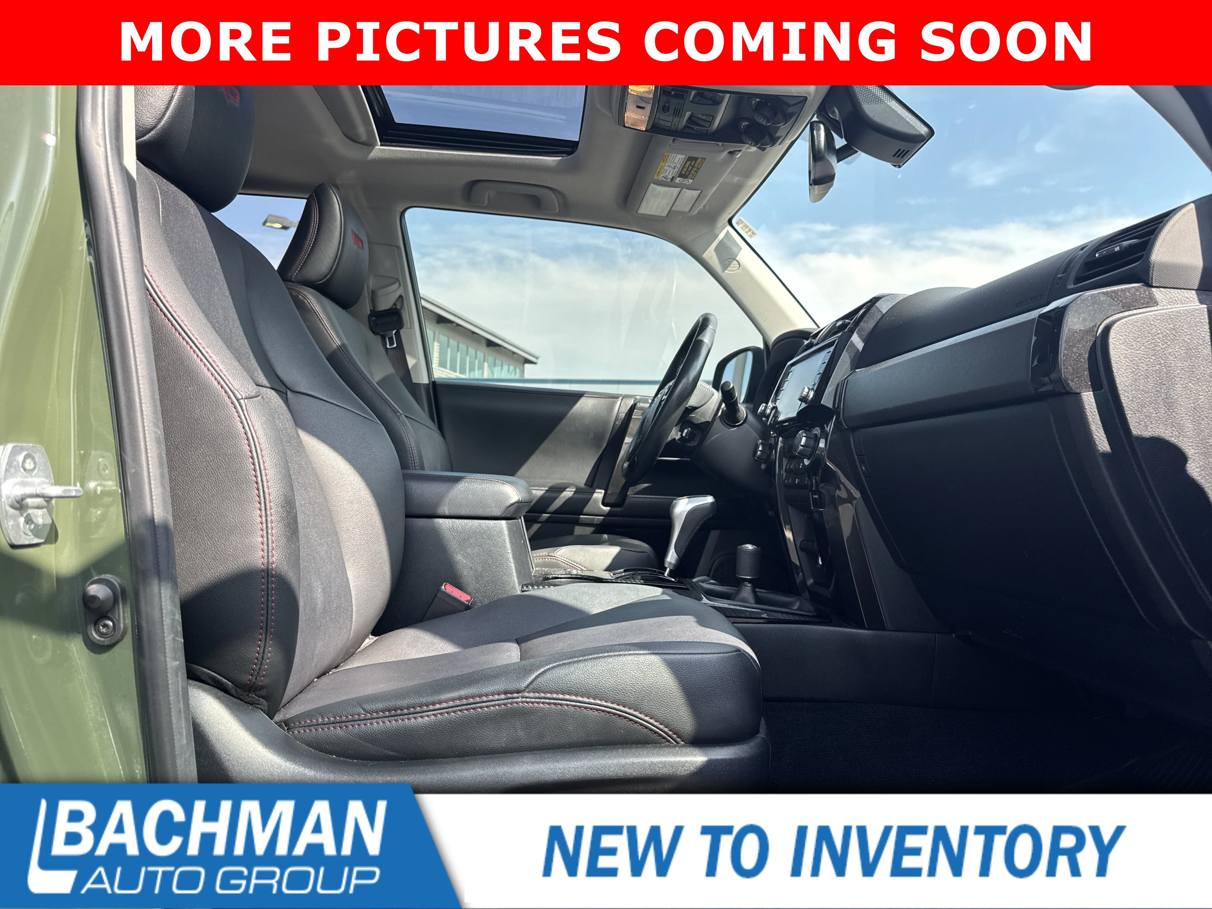 Used 2020 Green Toyota  image 4
