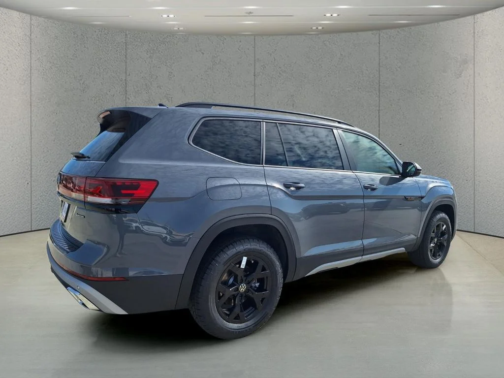 New 2026 Gray Volkswagen 2.0T Peak Edition image 5
