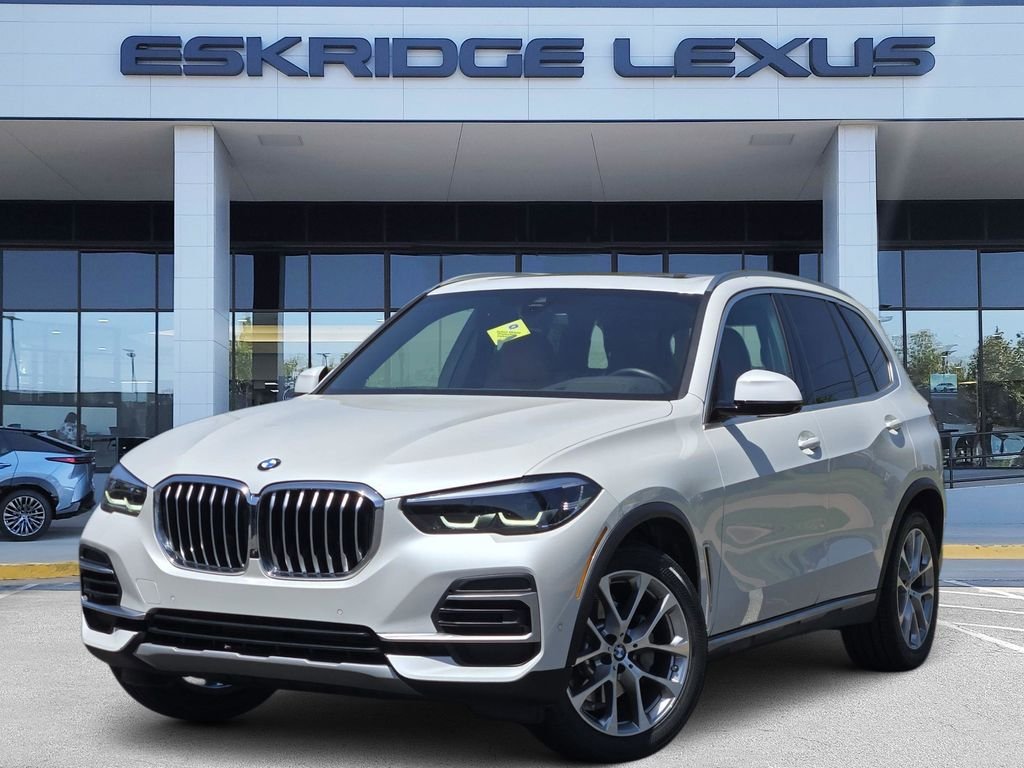 2022 BMW X5 xDrive40i's photo