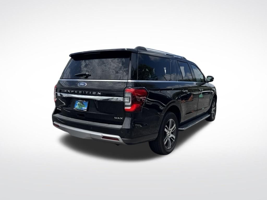Used 2023 Black Ford Limited image 5