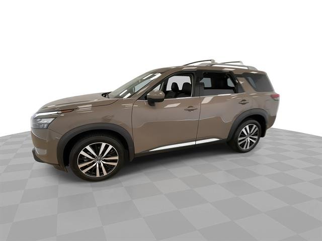 Certified Used 2025 Beige Nissan Platinum 4WD image 6