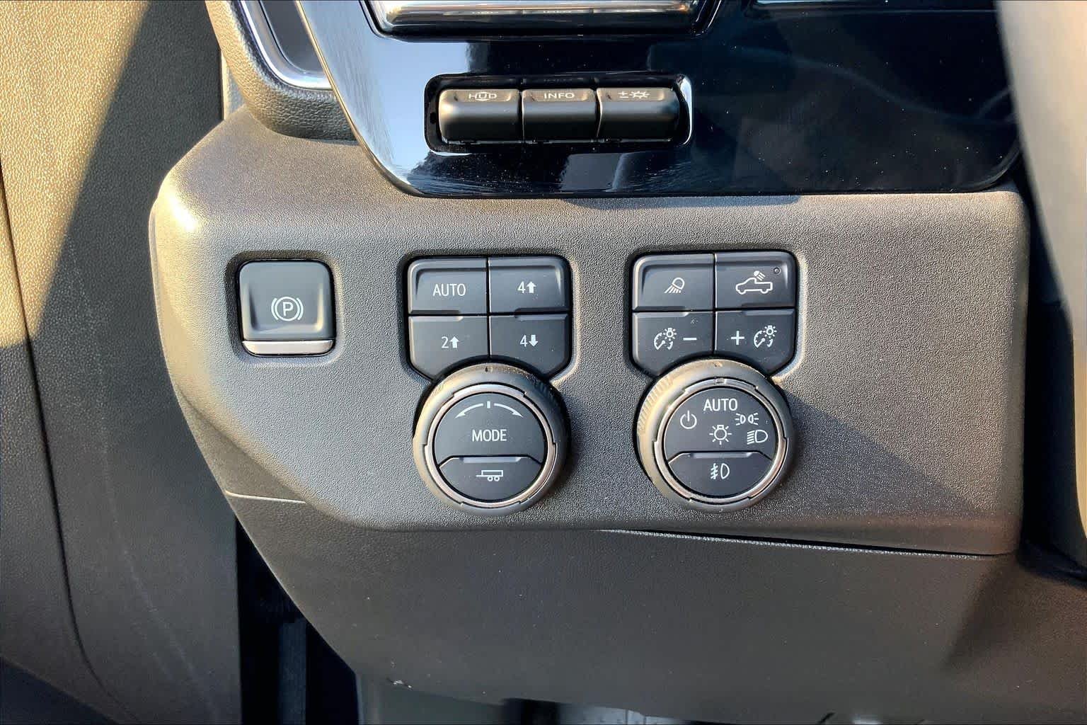 Used 2024 Black Chevrolet High Country image 36