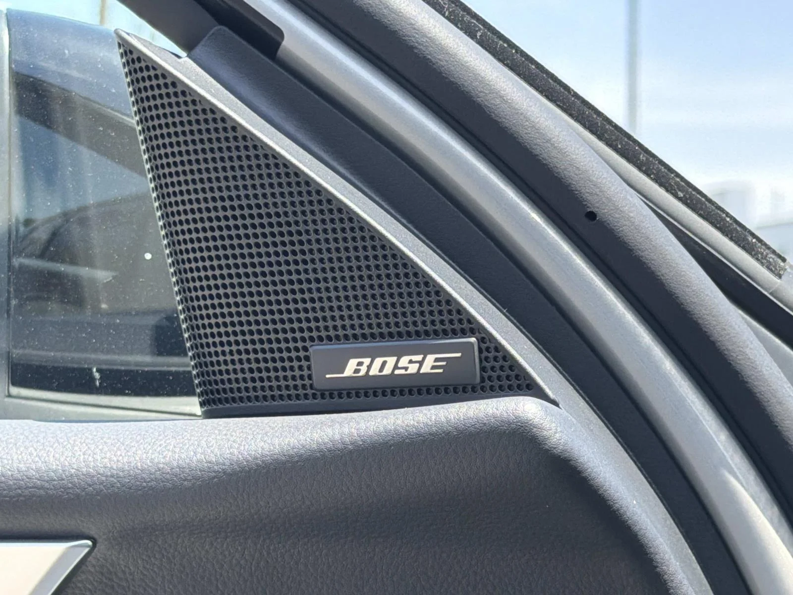 New 2026 Platinum Quartz Metallic Mazda 3.3 Turbo S Premium Sport AWD image 19