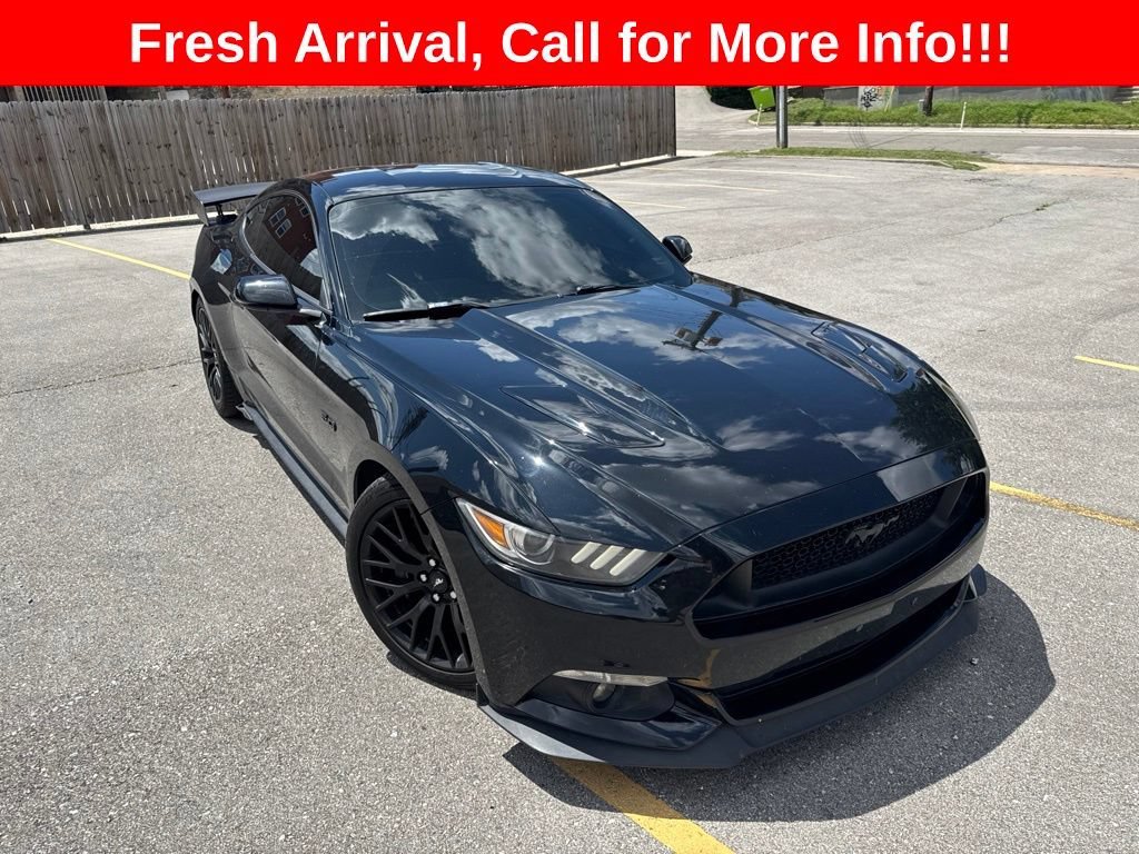 Used 2017 Black Ford GT Premium image 1