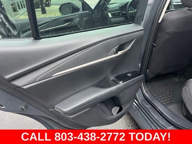 Used 2025  Toyota LE image 11