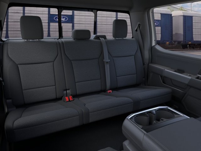 New 2026 Oxford White Ford XLT image 10