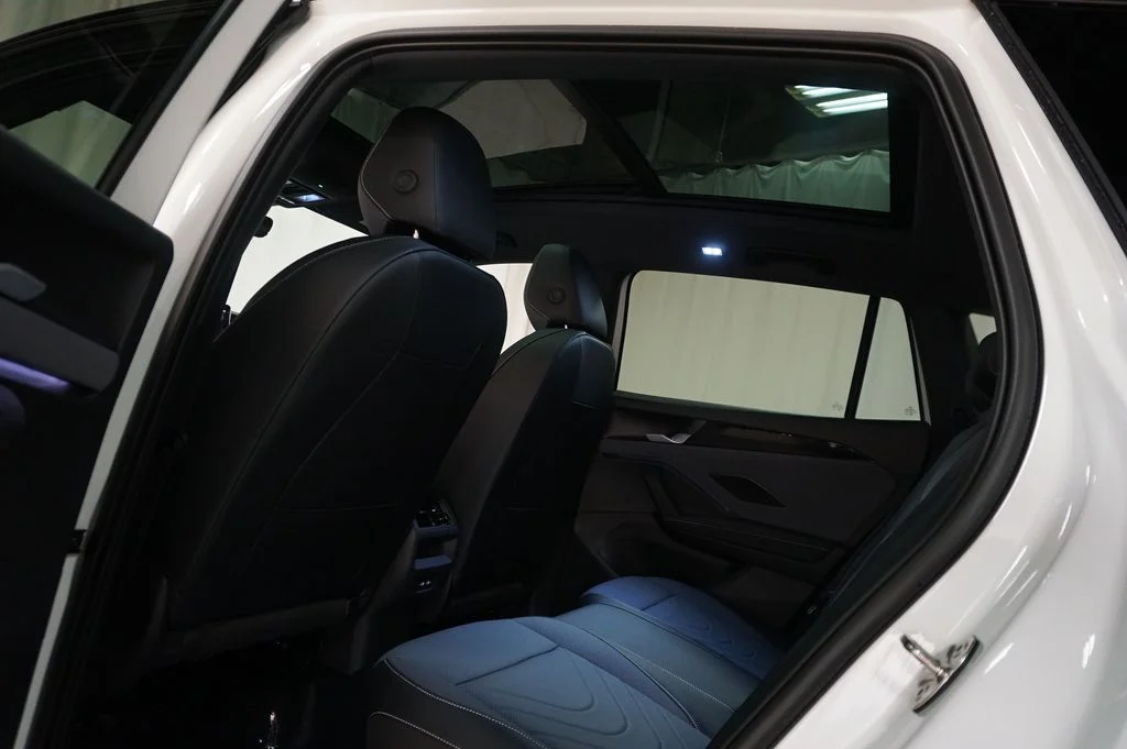 New 2026 Opal White Volkswagen 2.0T SE R-Line Black image 27