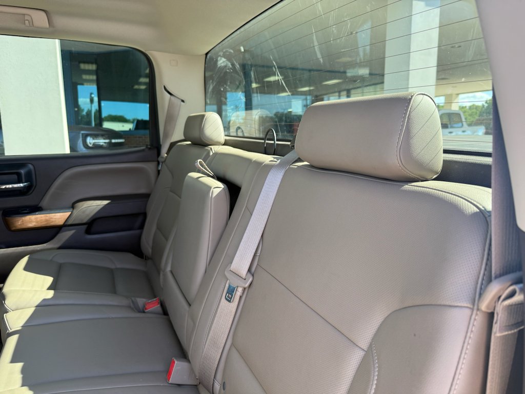 Used 2014 Summit White Chevrolet LTZ image 15