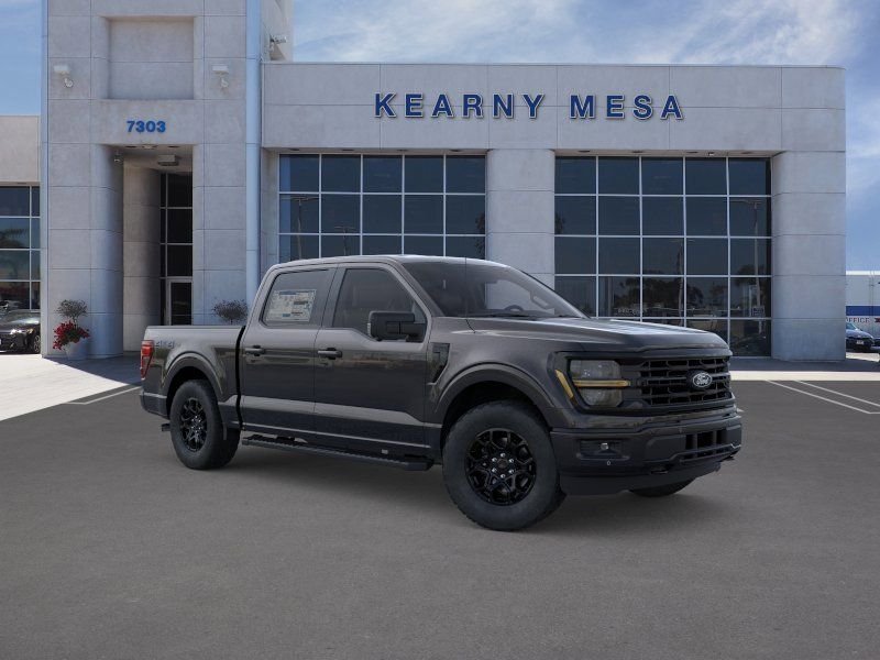 New 2026 Agate Black Metallic Ford XLT image 7