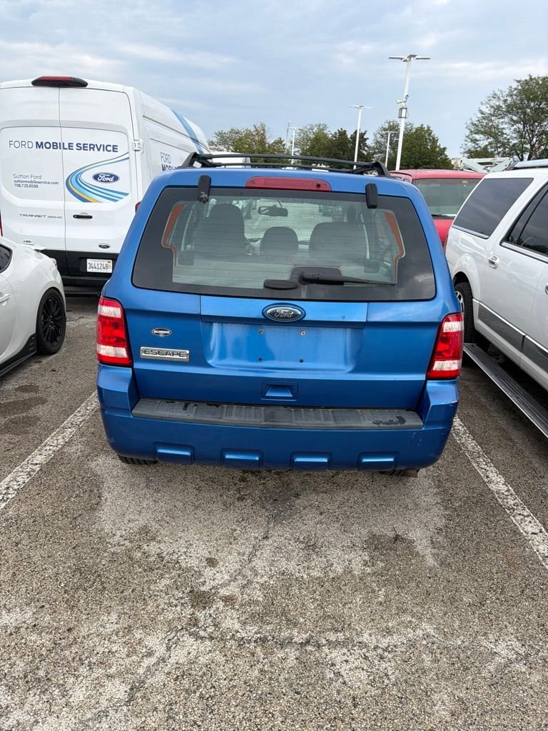 Used 2012 Blue Ford XLS image 3