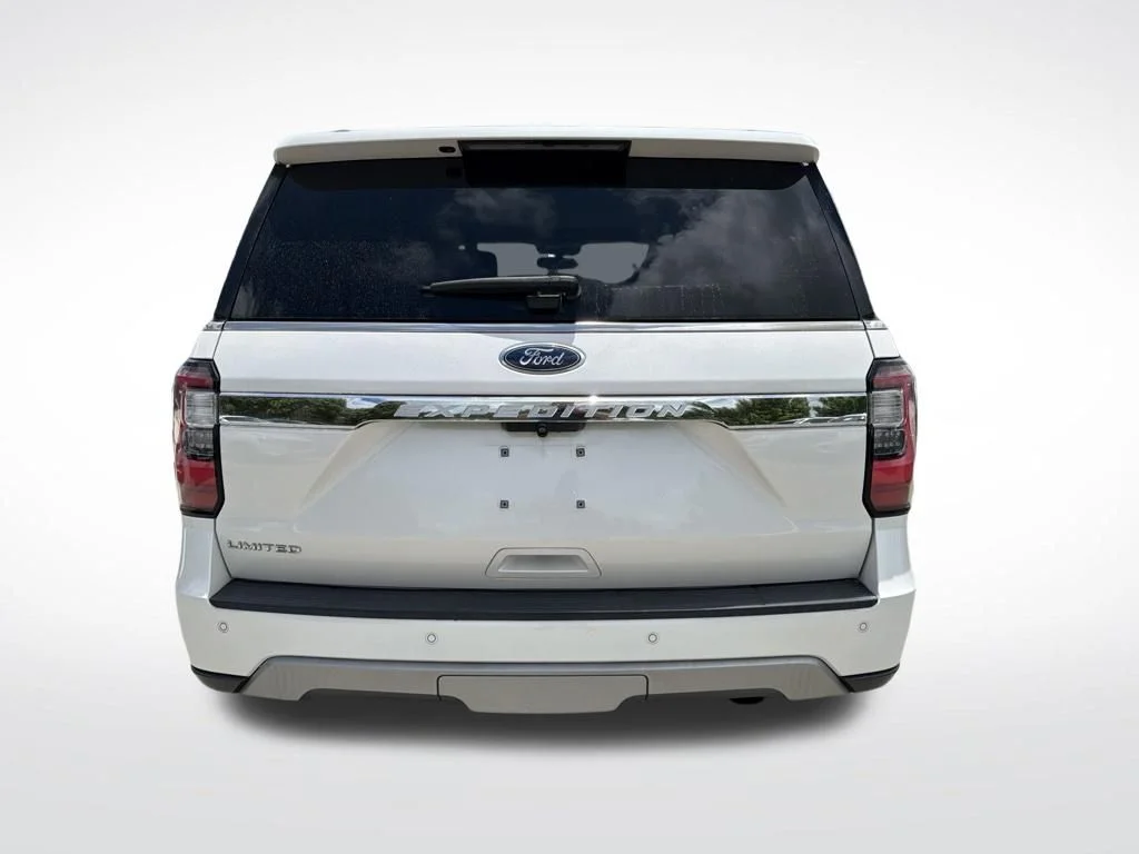 Used 2019 White Platinum Clearcoat Metallic Ford Limited image 6