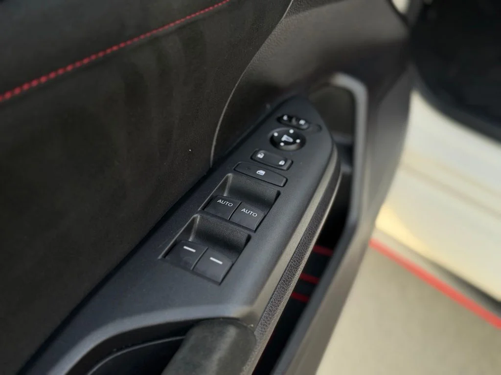 Used 2018  Honda Touring image 15