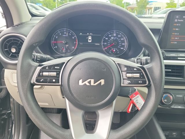 Used 2023 Black Kia LXS image 14
