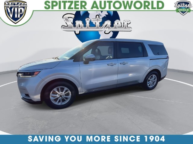 Used 2023 Silver Kia LX Seat Package image 8