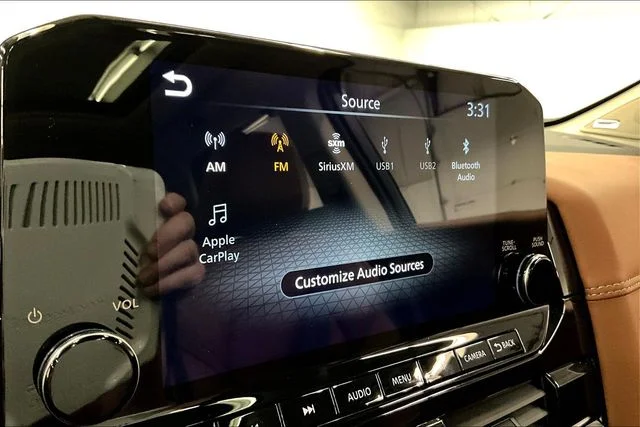 Used 2025 Boulder Gray Pearl Nissan Platinum image 39