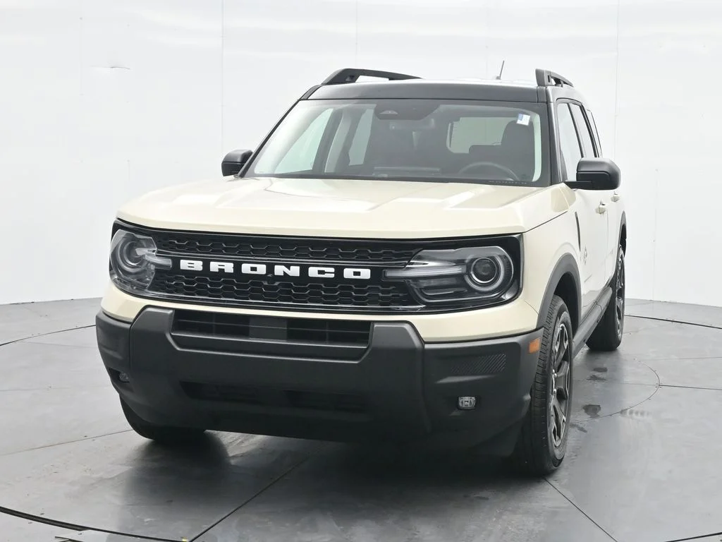 New 2025 Desert Sand Ford Outer Banks® image 2