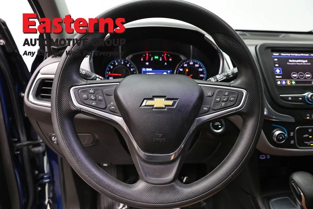 Used 2022 Blue Chevrolet LT image 10