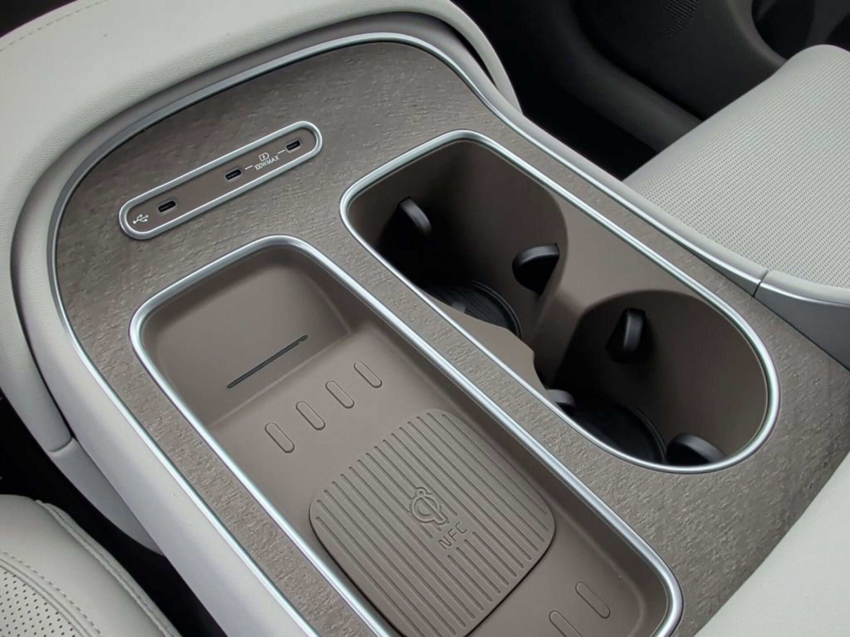 New 2026 Ecotronic Gray Pearl Hyundai Blue SEL Premium 8P image 28