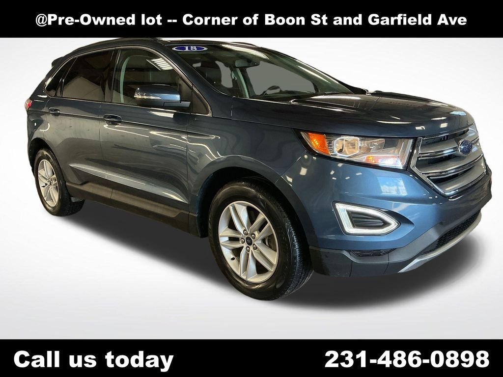 Used 2018 Blue Ford SEL image 7
