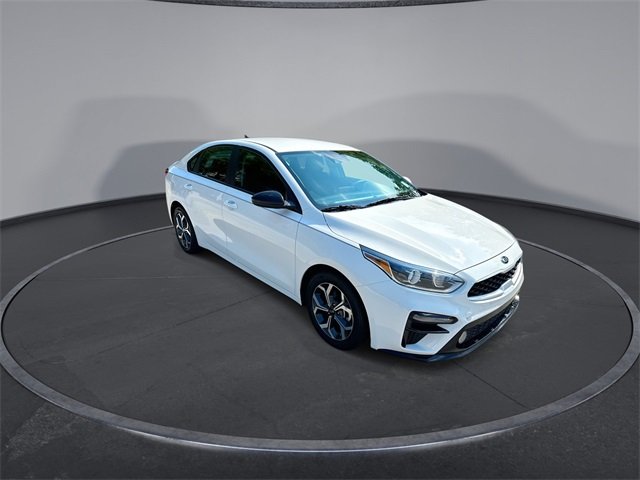 2019 Kia Forte LXS photo 2
