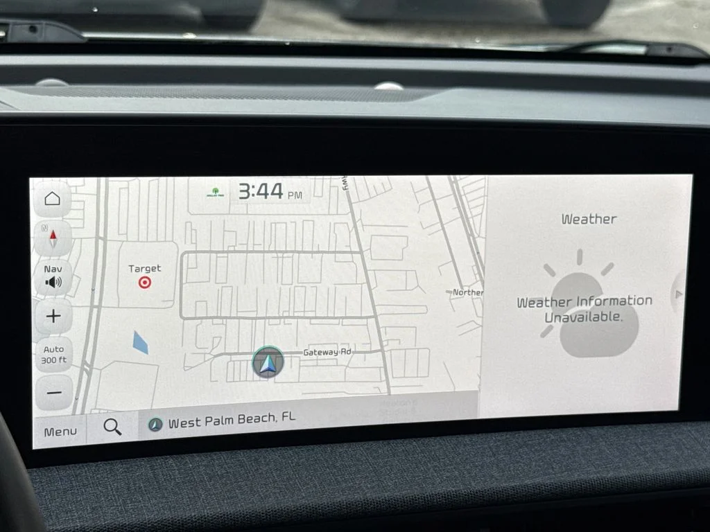Certified Used 2023 Black Kia Wind image 21