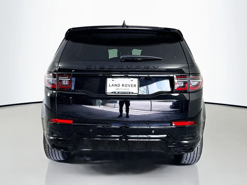 New 2026 Santorini Black Land Rover Landmark image 6
