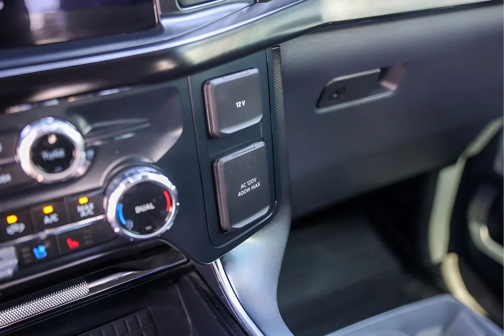 Used 2024 Green Ford Raptor image 25