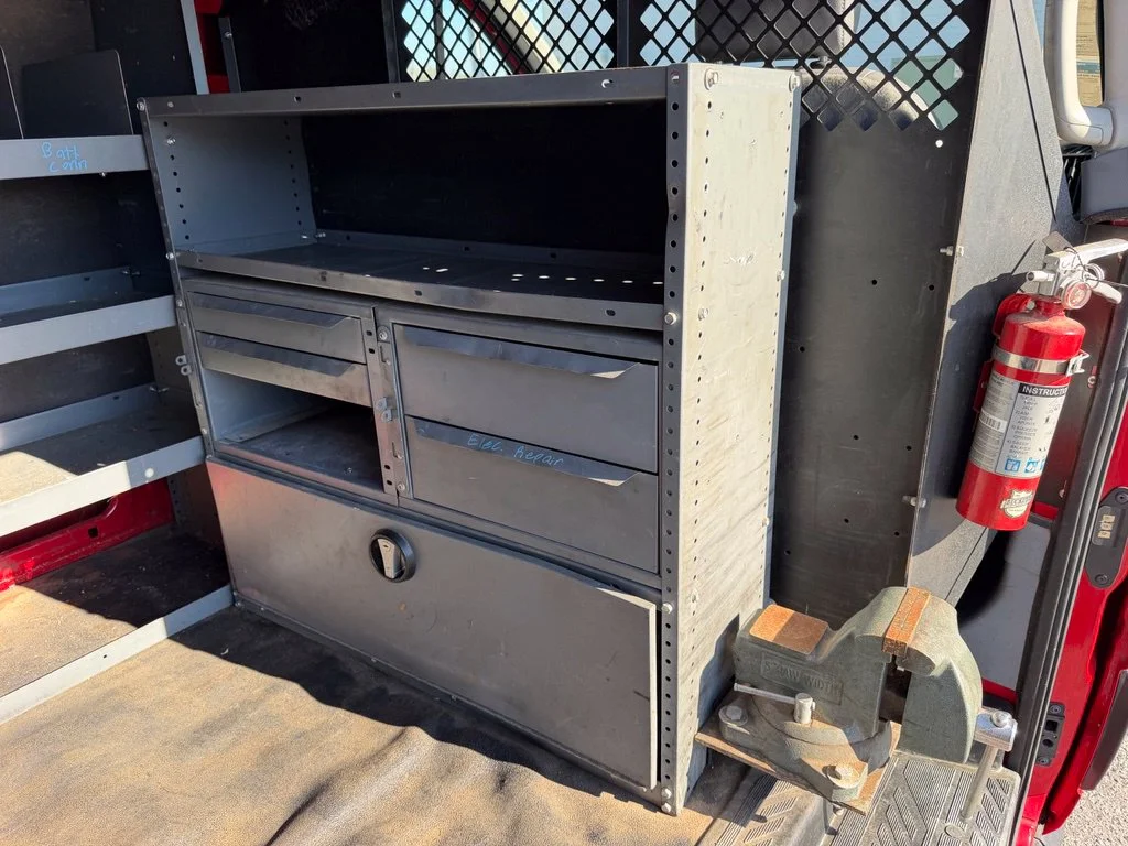Used 2015 Red Ford Base image 31