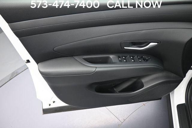 New 2026 White Hyundai SEL Plus FWD image 10
