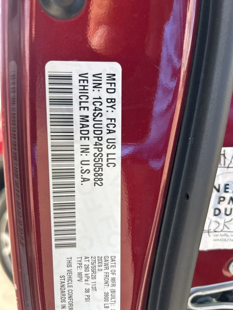 Used 2023 Red Jeep Series III image 44