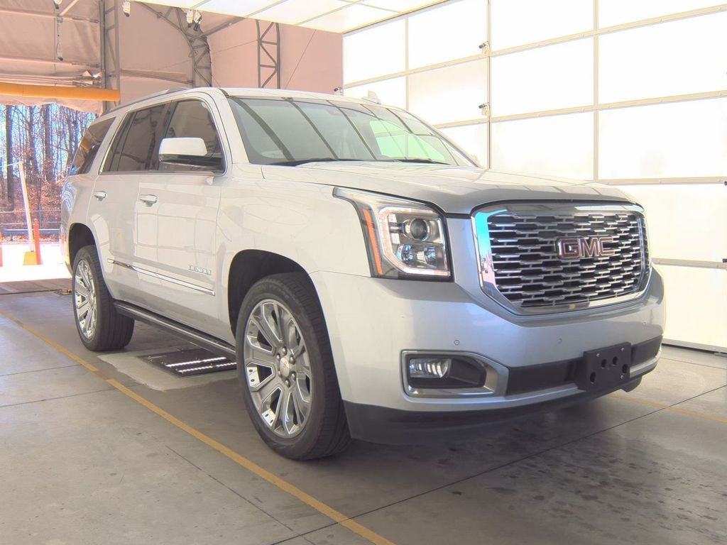 2020 GMC Yukon 4WD Denali's photo