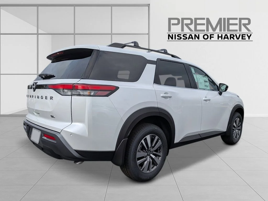 New 2026 Everest White Pearl TriCoat Nissan SL image 4
