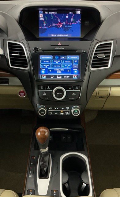 Used 2017 White Diamond Pearl Acura  image 19