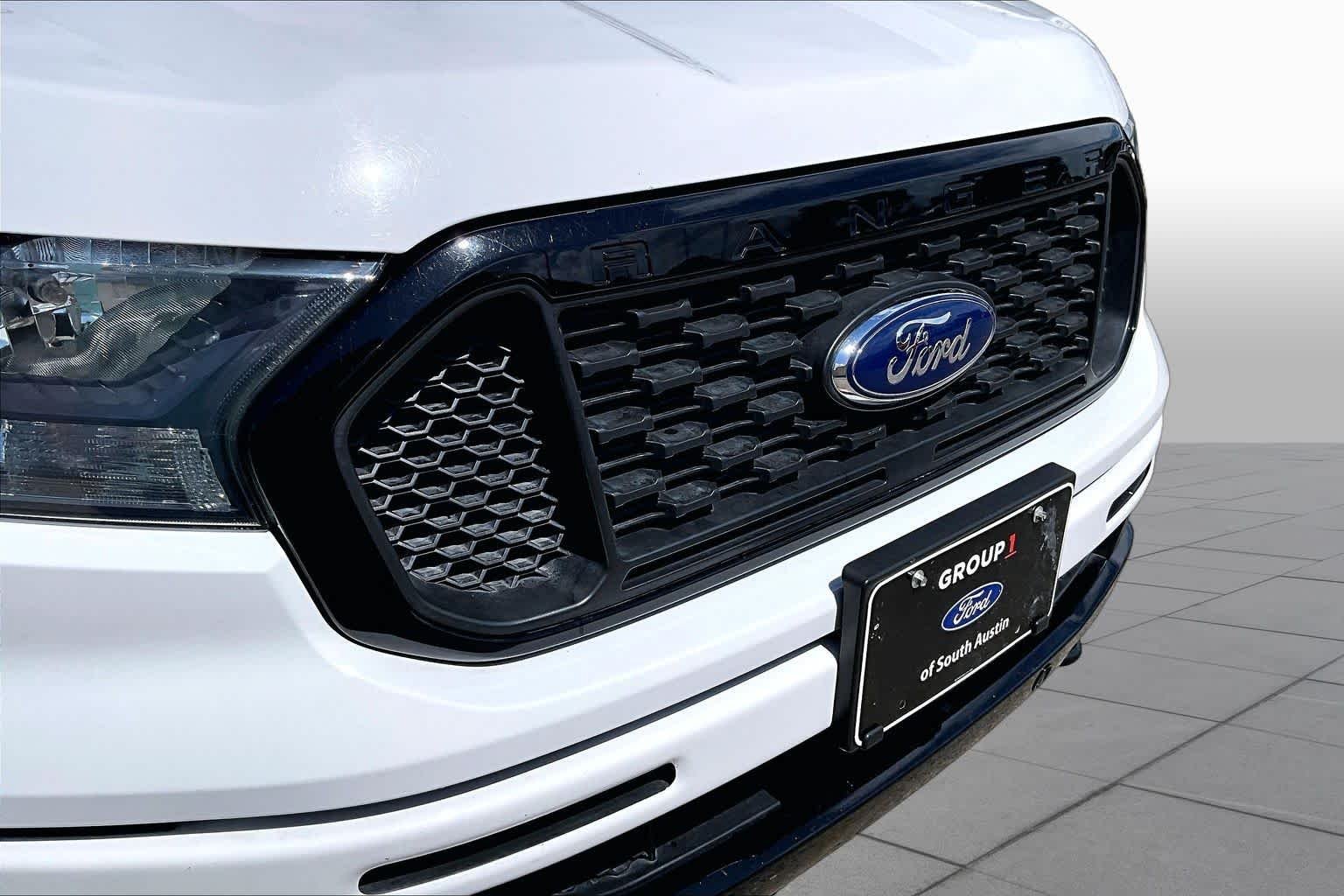 Used 2019 Oxford White Ford XLT image 30