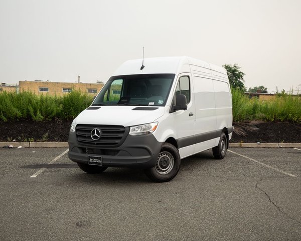 2026 Mercedes-Benz Sprinter 2500 Cargo 144 WB