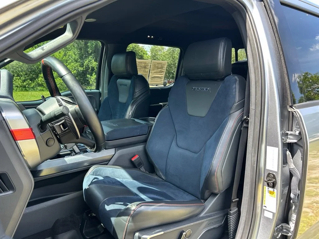 Used 2023 Silver Metallic Ford Raptor image 20