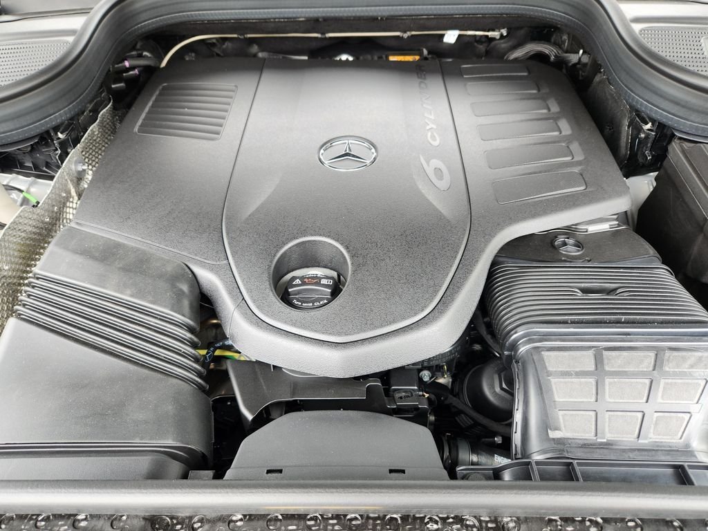 New 2026 MANUFAKTUR Alpine Grey Mercedes-Benz GLS450 4MATIC® image 19