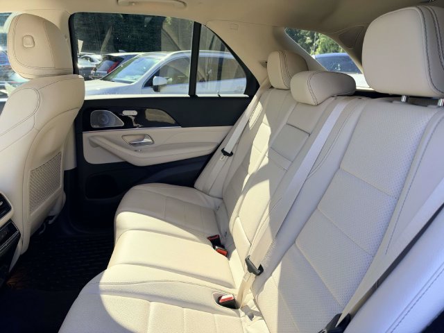 Used 2024 Gray Mercedes-Benz GLE 350 image 6