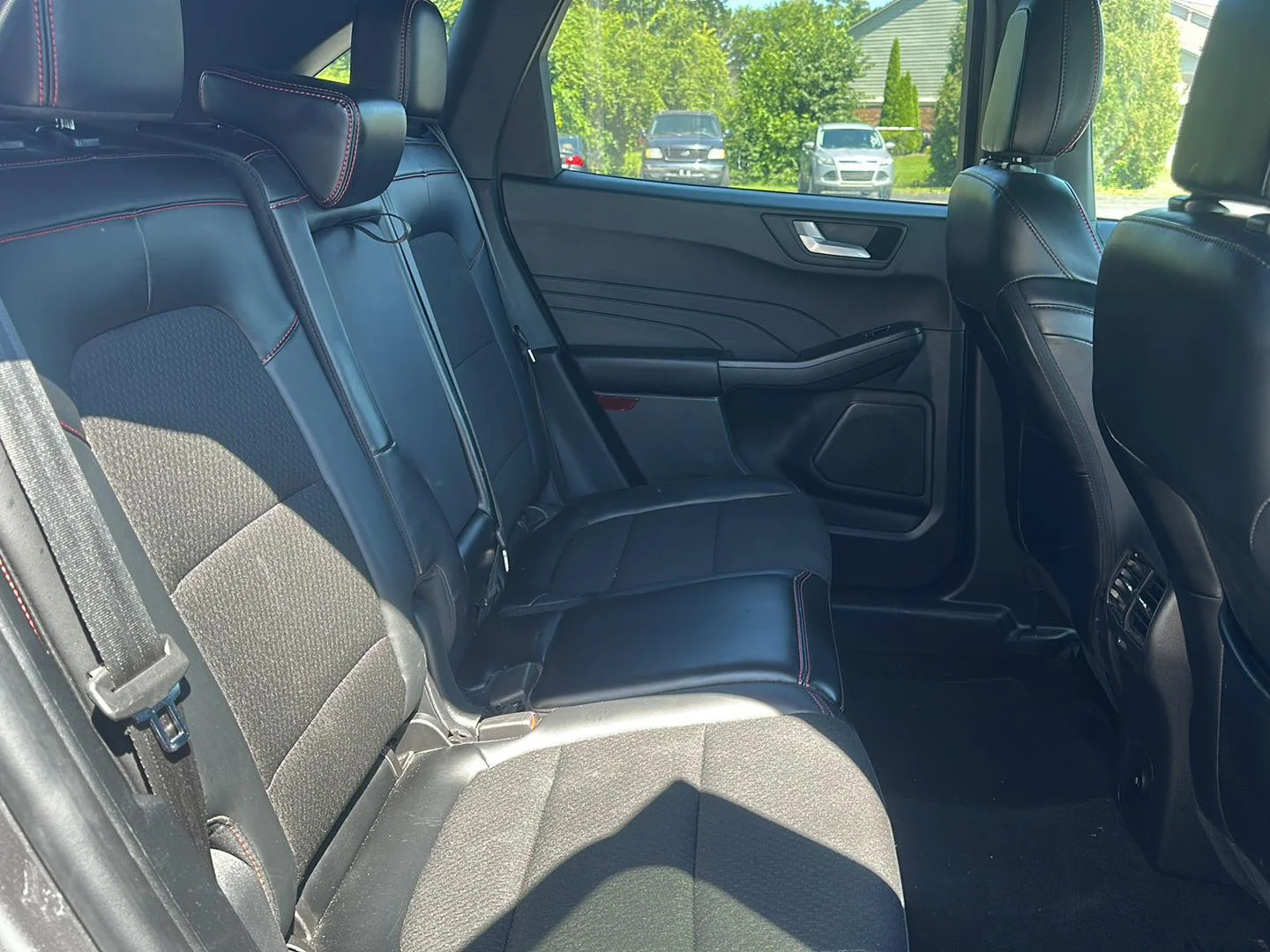 Used 2025 Carbonized Gray Ford ST-Line Select image 16
