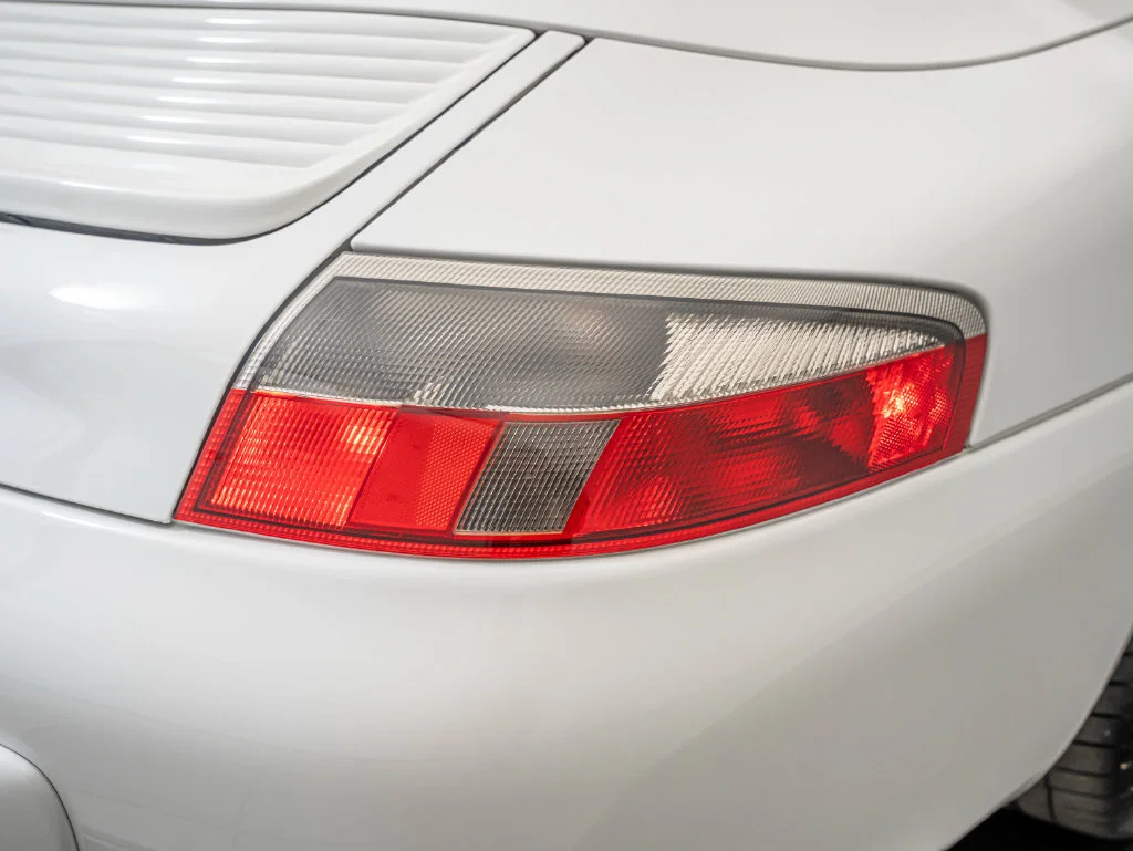 Used 2003 Carrara White Porsche Carrera image 13